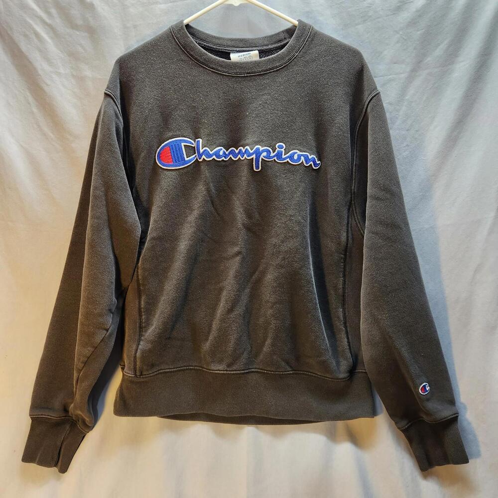 Champion Reverse Weave Spellout Black Crewneck Sweatshirt Size Medium‎